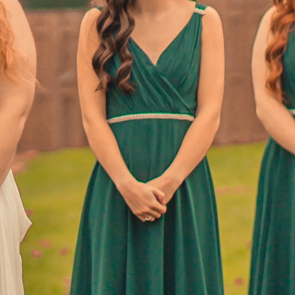Dress - Picture 4 of 4